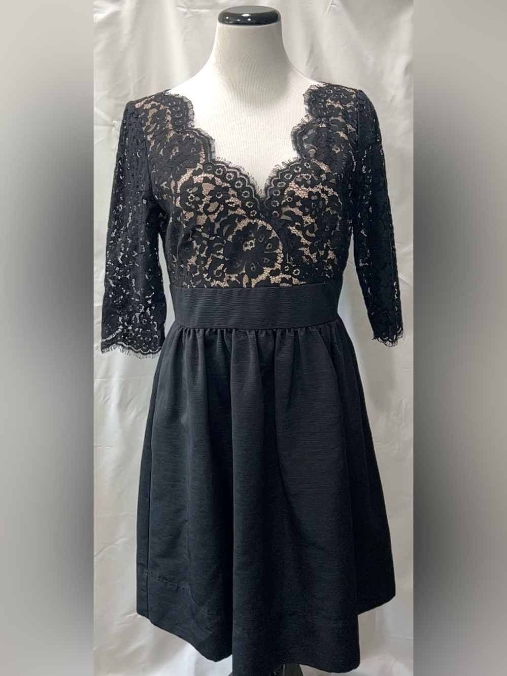 Eliza J Black Lace V-Neck Fit And Flare Cocktail Dress Pockets Size 12 Black
